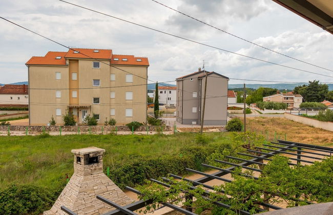 Charming Three Bedroom House Turanj - Foto 1