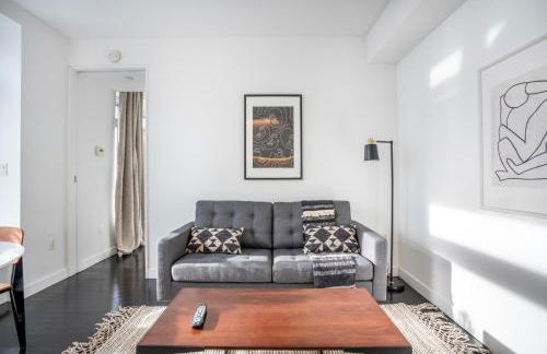 Financial District 1br w WD gym elevator NYC-1378 - Foto 2