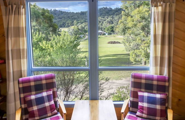 Wisteria Cottage and Cabins - Photo 25