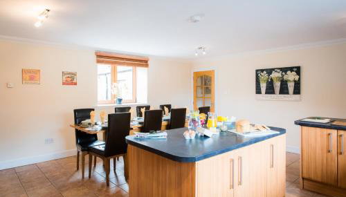 The Granary with Hot Tub - Photo 4