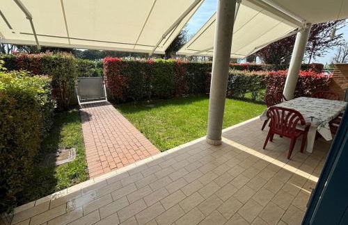 LAGUNA VILLAGE B2 Oasi ad Eraclea con piscina e giardino privato - Foto 15