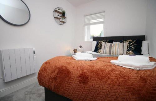 Spacious 2 Bedroom Apartment with Free parking - Foto 1