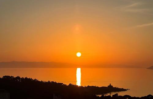 Luxury Adria Makarska - Sea & Mountain View, Whirlpool and Free Parking - Foto 25