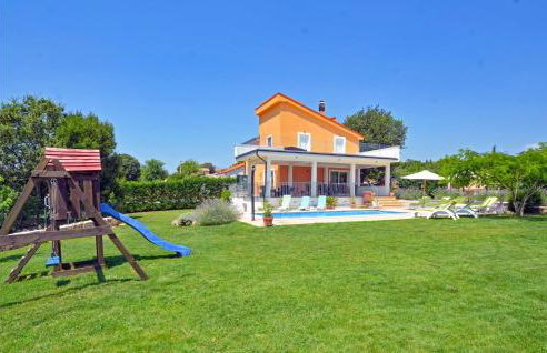 Gorgeous Home In Kanfanar With Wifi - Photo 16