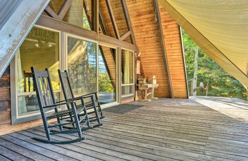 Irwin A-Frame Cabin with Deck and Mountain Views! - Foto 2