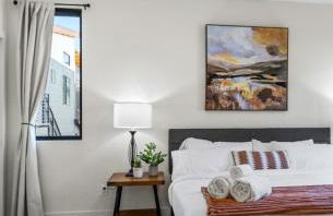 Quiet family getaway - 2 kings, pet friendly - Photo 3