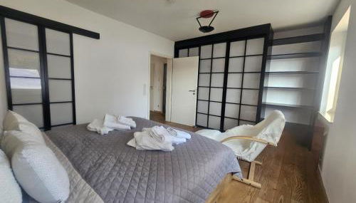 Residence Moai - Gardenview - Business Travel - kostenloser Parkplatz, WLAN, Waschtrockner, Smart TV, Qbo ESSENTIAL, ergonomischer Schreibtisch - Foto 3, wardrobe