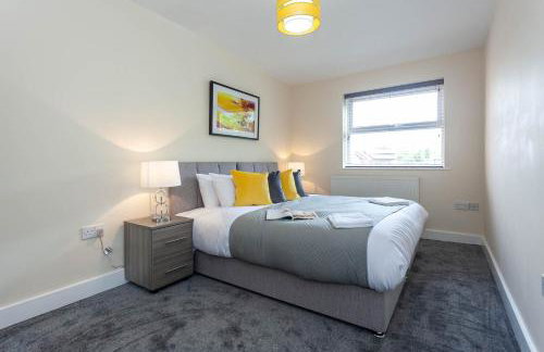 4 bed home, driveway parking ideally located in Latchford, Warrington - Executive St Marys House - Foto 28