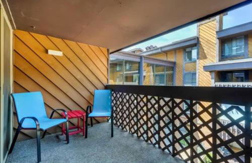 Modern MTN Condo Cozy 2BR Retreat Heated Pool - Foto 13