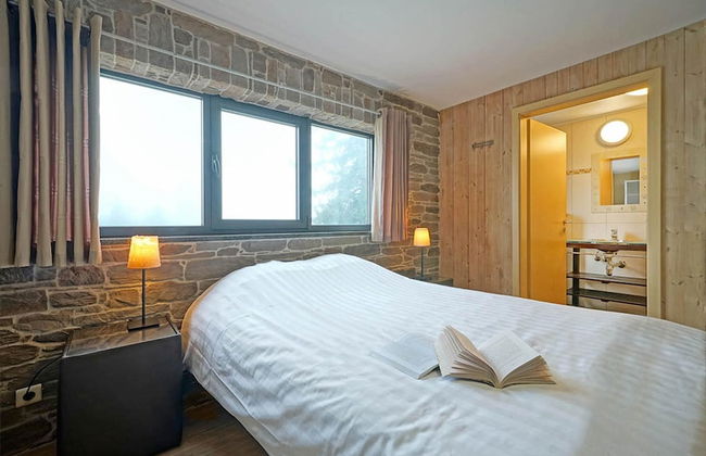 A Stylish Villa in a Green Setting, With a Fully Equipped Wellness Center - Foto 2