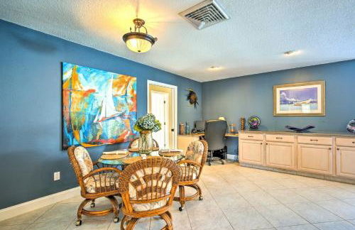 Solar-Heated Pool! Tropical Apollo Beach Hideaway - Foto 8