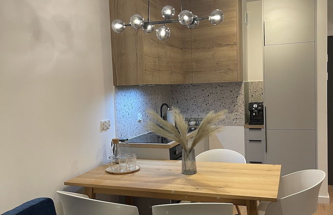 Lake Club Apartments - LoftAffair - Foto 24