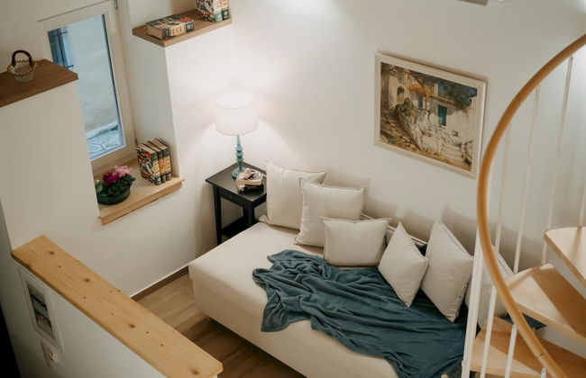 Lenko Bianco Studio by Estia - Photo 5