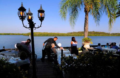 Newly remodeled 8-steps to sand path of Beach! Unit D - Foto 79