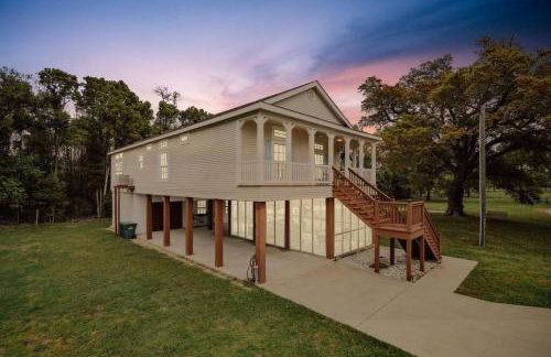 Old Town Bay St. Louis Outdoor Bar Area Game Room - Foto 35