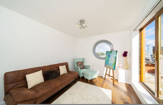 Twin Bridges - Quayside Penthouse - Photo 9