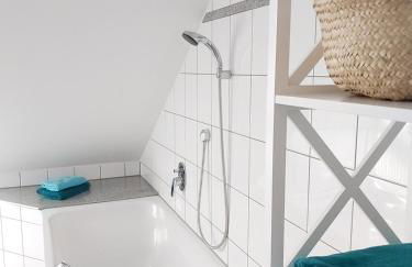 Tova Cologne - Foto 22