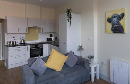 Hereford City Centre - Apartment 6, Isabella House - Modern Apartment In The Heart of The City - Sleeps 4 Guests - Hosted by RENTMYHOUSE - Foto 12