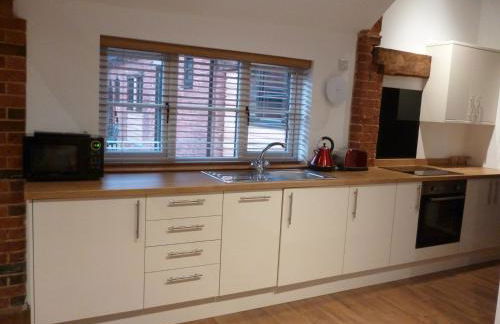 White House Farm Cottages - Photo 14