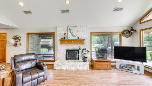 Rhodes Retreat with Dock on Cedar Creek Lake! - Foto 4