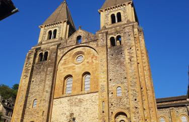 Village 17 gites, Piscine, Restaurant , 2 gites avec SPA, 4km de Conques - Photo 9