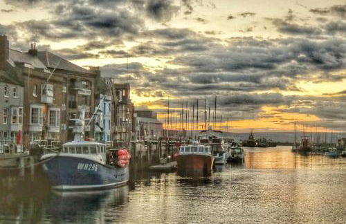Sea View Cottage in Dorset, Portland - Photo 25