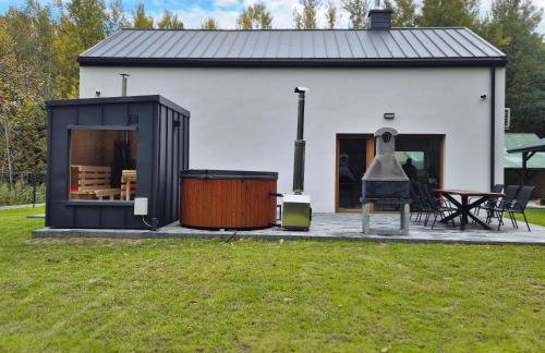 Dom pod lasem - Photo 21