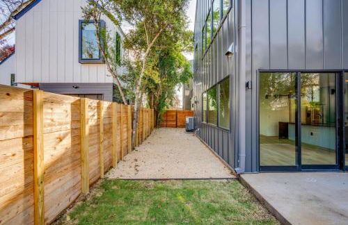 Modern Luxury in the Heart of Austin 3BR 3BA with Huge Balcony - Foto 12