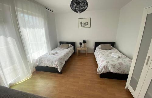 Two-Bedroom Countryside Apartment - Foto 13