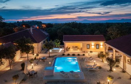 Tosic Estate - Villa, Vineyards and Winery - Foto 2