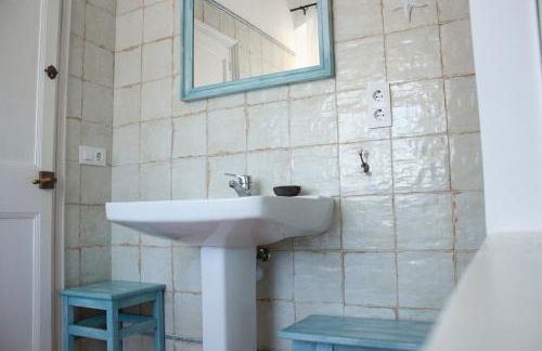 Can Rovira - Stunning Neoclassical Mansion, Just 20 min drive from Barcelona City Center, Ideal for groups and families - Foto 53