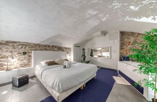 Royal Suite Spa et Balnéo Privatif - Foto 14