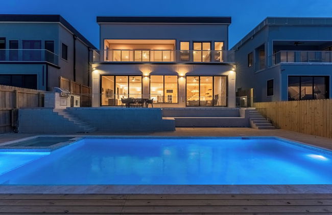 Spacious Bay - Photo 27