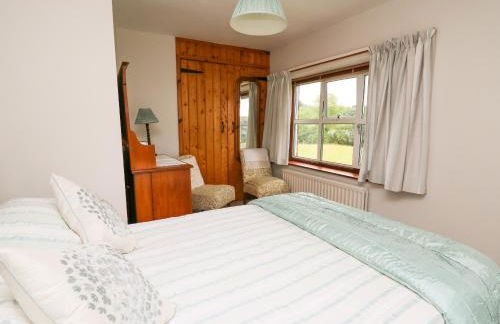 Holly Farm Cottage - Photo 18