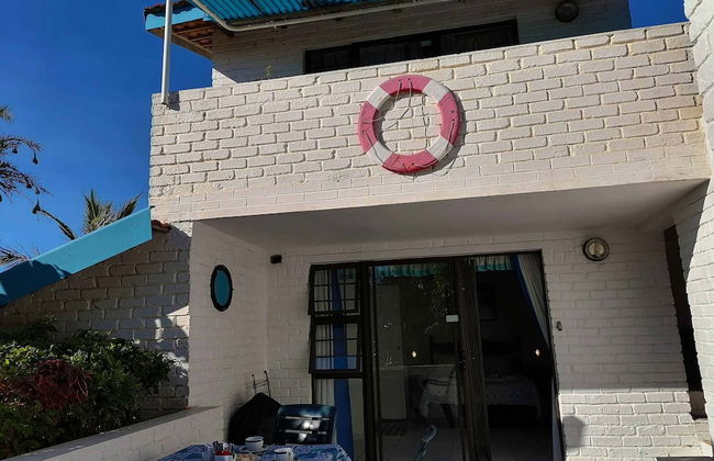 Boathouse Bed and Biscuit - Lower Deck - Photo 5