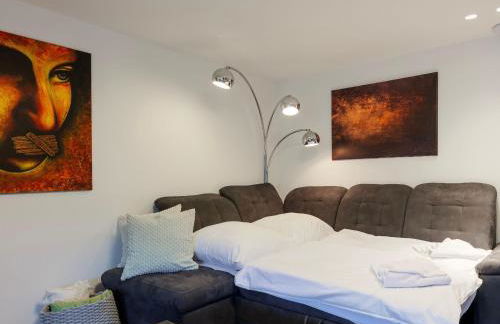 Waldklang Refugium Schwarzwald - eingezäunt - Außen-Sauna - Tischkicker - Billard - Foto 26