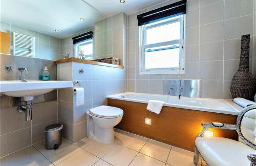 SeaBrighton Penthouse with private sea view roof terraces - Foto 12