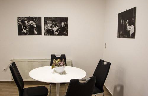 Rakuscha Apartment - Photo 6