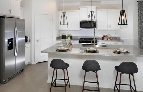 Family-Friendly 3BR Escape Work, Play, Relax! - Foto 11