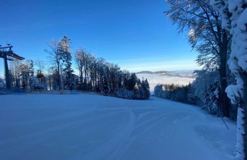 POD RÓŻĄ - Foto 21