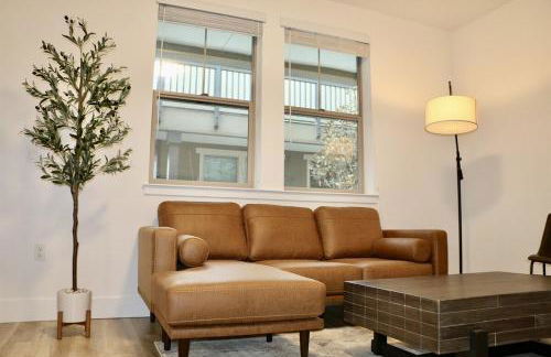 Emerald Oasis Cozy Living with Pet Park - Foto 36