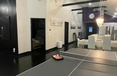 Elegant NW Atlanta Oasis, 2 Kitchens, Sauna, Patio - Foto 13