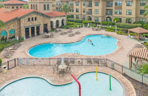 Condo with Private Patio - Near Disney's Animal Kingdom - Foto 9