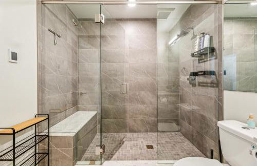 Travelers Dream, Walk to Space Needle, Firepit, cornhole - Foto 38