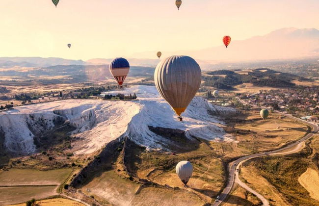 Hot Air Balloon Flight in Pamukkale - Foto 1