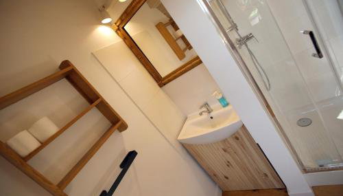 Kartofel - Photo 5, Shower