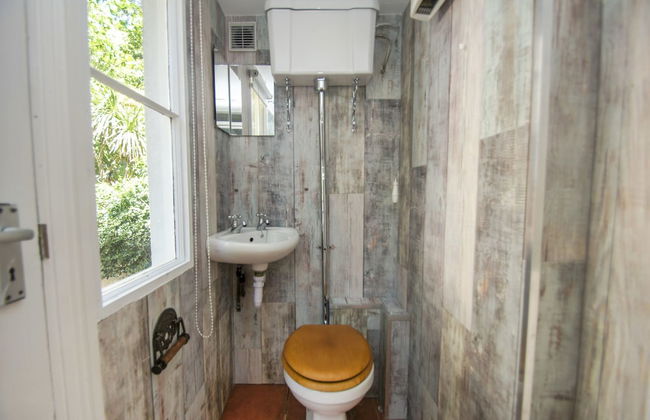 Brunswick Garden Studio Patio by Brighton Holiday Lets - Foto 10