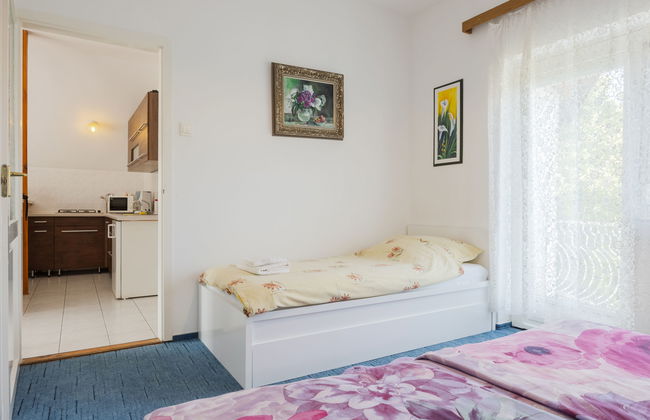 2 bedroom Apartment in Balatonboglár with garden - Photo 7