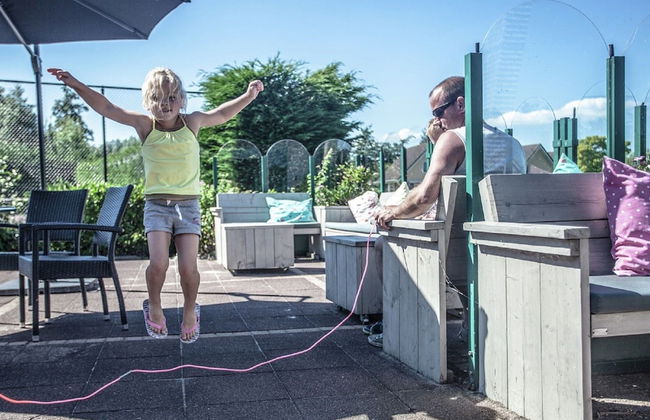 Lovely Holiday Home With Jetty Near Ijsselmeer - Foto 31