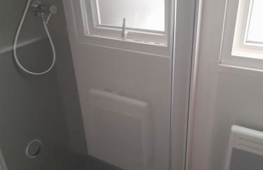 Mobil Home Moderne de 40m2 TOUT CONFORT Camping SIBLU Les CHARMETTES 785 La Palmyre Les Mathes - Foto 6